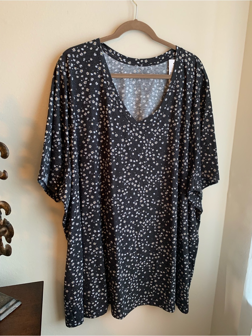 NWT-LANE BRYANT PERFECT FIT SLEEVE TEE PLUS SIZE 34/36